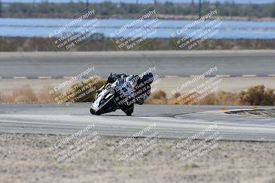 media/Nov-16-2025-Race Pace (Sun) [[8c5fa54630]]/Verified Riders/3-Turn 14 (1045am)/